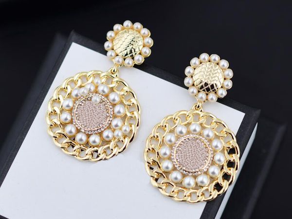 3a stud earrings cc20 stud fashion earring iconic collection for women with dust bag box fendave, Golden;silver
3a stud earrings cc20 stud fashion earring iconic collection for women with dust bag box fendave, Golden;silver