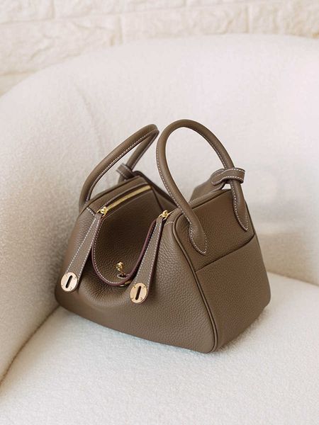 original edition h ermes doctor bags for women online shop versatile highclass underarm bag shoulder womens largecapacity cowhide docto with
original edition h ermes doctor bags for women online shop versatile highclass underarm bag shoulder womens largecapacity cowhide docto with