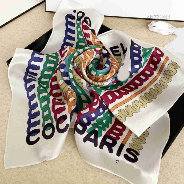 silk shawl designer scarf pashmina luxurious high end letter pattern gift 50x50cm spring summer k33y, Blue;gray
silk shawl designer scarf pashmina luxurious high end letter pattern gift 50x50cm spring summer k33y, Blue;gray