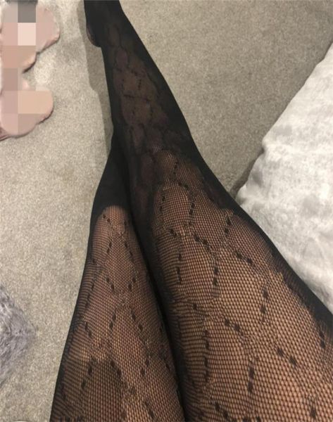 classic letter pantyhose black circle point socks night club tights double initial tight fashion over knee stockings7250940, Black;white
classic letter pantyhose black circle point socks night club tights double initial tight fashion over knee stockings7250940, Black;white