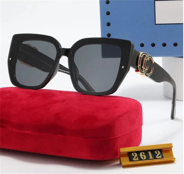 fashion designer sunglasses luxury letter womens mens goggle senior eyewear for women eyeglasses frame vintage metal sun glasses aaa106, White;black
fashion designer sunglasses luxury letter womens mens goggle senior eyewear for women eyeglasses frame vintage metal sun glasses aaa106, White;black