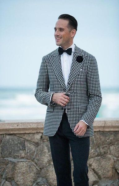 new classic design one button groom tuxedos groomsmen peak lapel man suit mens wedding suits jacketpantstie 10028227635, Black;gray
new classic design one button groom tuxedos groomsmen peak lapel man suit mens wedding suits jacketpantstie 10028227635, Black;gray