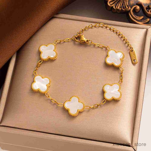 bracelets 18k gold plated classic fashion bracelet designer jewelry elegant mother-of-pearl bracelets for women and men r230808, Golden;silver
bracelets 18k gold plated classic fashion bracelet designer jewelry elegant mother-of-pearl bracelets for women and men r230808, Golden;silver