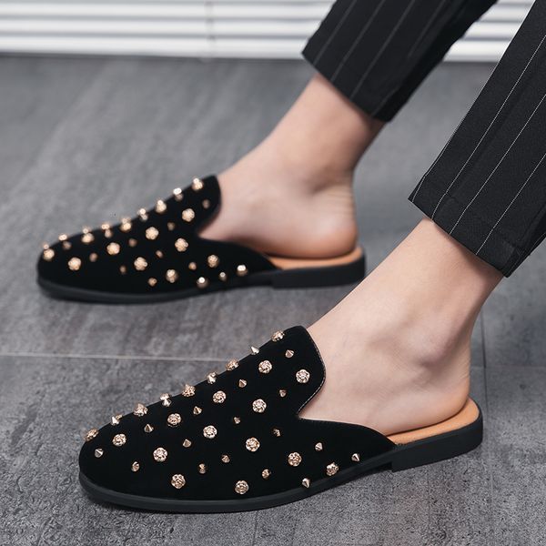 slippers luxury rock punk rivet leather shoes men designer outerwear half mules casual slides slippers sandals male fashion mocassins 230807, Black
slippers luxury rock punk rivet leather shoes men designer outerwear half mules casual slides slippers sandals male fashion mocassins 230807, Black