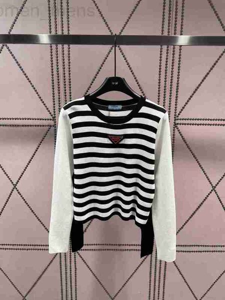 women's knits & tees designer 23 spring/summer new fashion classic triangle decoration contrast stripe fake two piece design versatile, White
women's knits & tees designer 23 spring/summer new fashion classic triangle decoration contrast stripe fake two piece design versatile, White