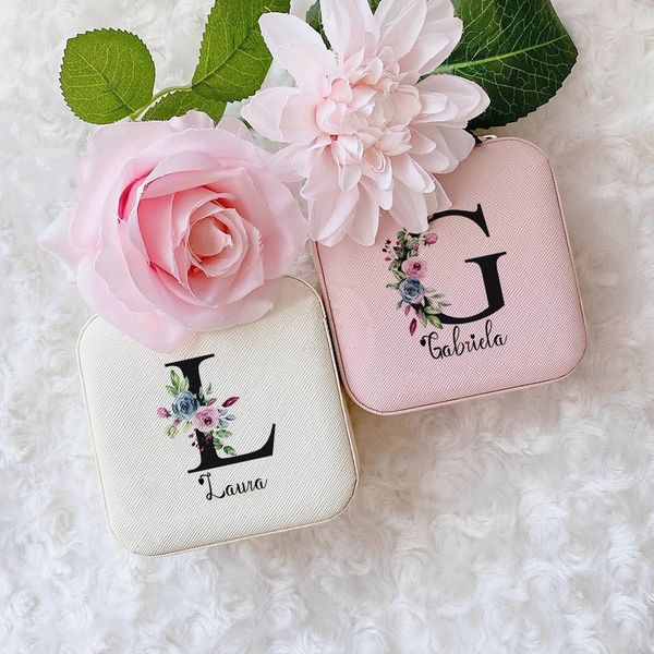 jewelry boxes personalized case bridesmaid proposal organizer christmasholidaybirthday girls gift idea custom name jewellery box 230808, Black;white
jewelry boxes personalized case bridesmaid proposal organizer christmasholidaybirthday girls gift idea custom name jewellery box 230808, Black;white