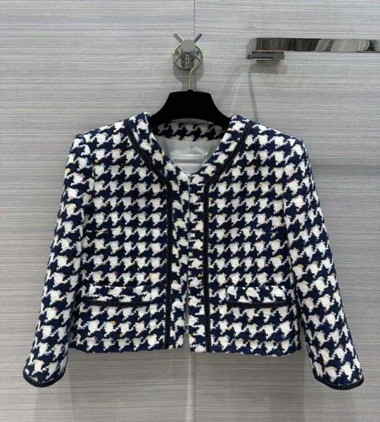 women039s jackets 2023 new spring v neck long sleeve designer coats brand same style outerwear 0225178214038, Black;brown
women039s jackets 2023 new spring v neck long sleeve designer coats brand same style outerwear 0225178214038, Black;brown