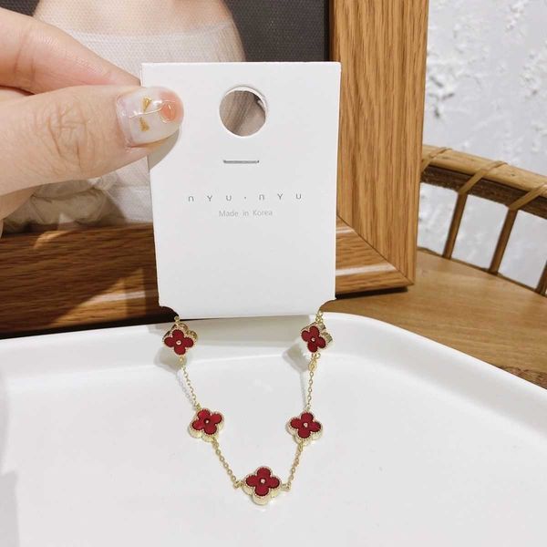 van clover bracelet new bracelet red and white double-sided clover shell chain personalized versatile simple student jewelry gifts, Golden;silver
van clover bracelet new bracelet red and white double-sided clover shell chain personalized versatile simple student jewelry gifts, Golden;silver