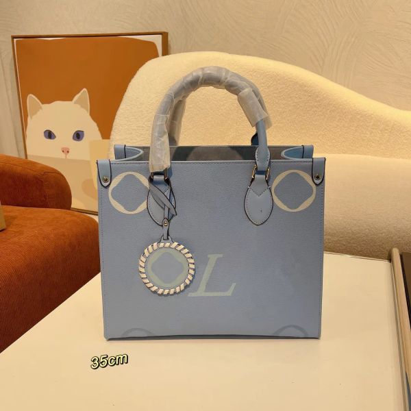 fashion women luxurys designer bags genuine leather totes handbags messenger crossbody men travel shoulder bag briefcase wallet purse 6868
fashion women luxurys designer bags genuine leather totes handbags messenger crossbody men travel shoulder bag briefcase wallet purse 6868