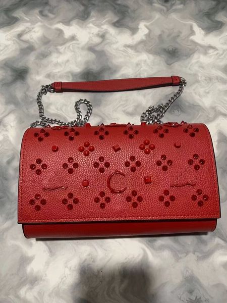 fashion luxury women rivet bag personalityhead embossed holding envelope shoulder bag street trend head genuine leather purse bags girls par
fashion luxury women rivet bag personalityhead embossed holding envelope shoulder bag street trend head genuine leather purse bags girls par