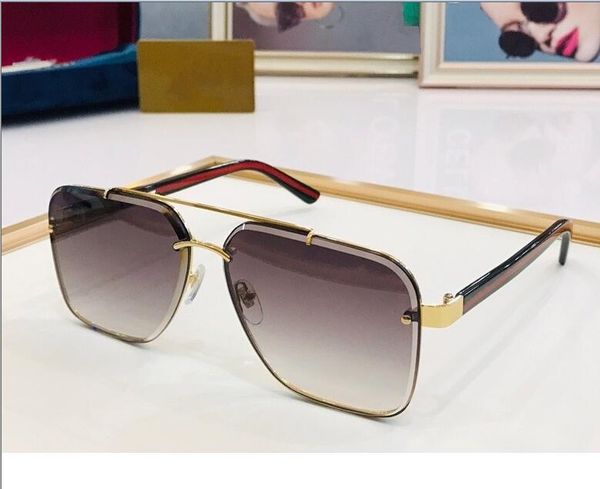 2023 sunglasses black gold metal plank frame brown square gradient color glasses available with box, White;black
2023 sunglasses black gold metal plank frame brown square gradient color glasses available with box, White;black