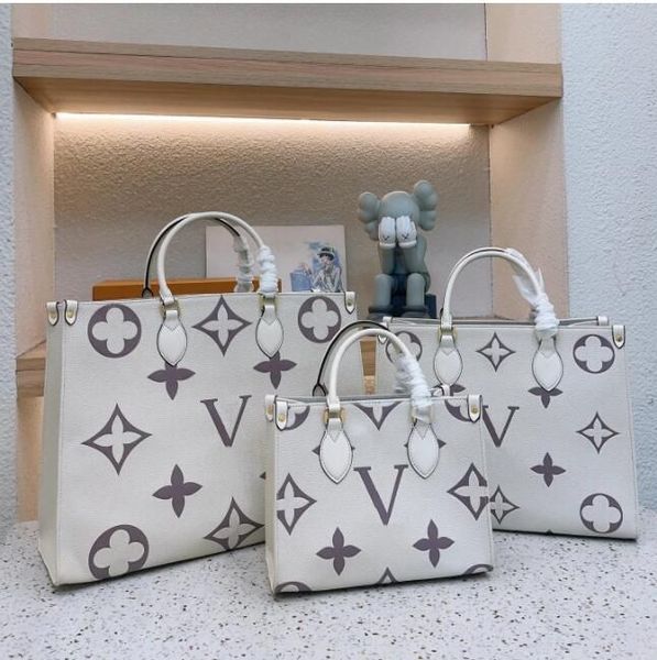 2023 classic new onthego designer tote bag classic presbyopia shopping bag ab face women's bag one shoulder crossbody handbag large
2023 classic new onthego designer tote bag classic presbyopia shopping bag ab face women's bag one shoulder crossbody handbag large