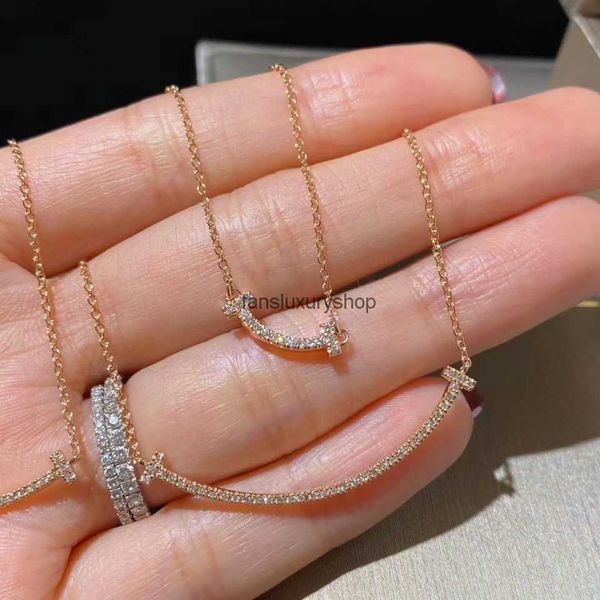 necklace smile face tiffanying large and small smiley t pendant 18k rose gold chain, Silver
necklace smile face tiffanying large and small smiley t pendant 18k rose gold chain, Silver
