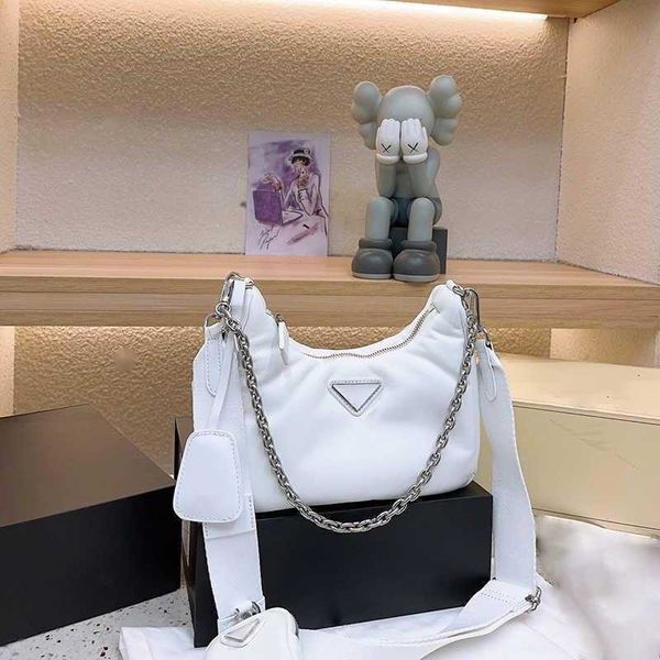 women triangle luxury bag 3 in 1 hobo bag wallet white shoulder bags womens designer bag luxurys handbags trend leather crossbody bags purse
women triangle luxury bag 3 in 1 hobo bag wallet white shoulder bags womens designer bag luxurys handbags trend leather crossbody bags purse
