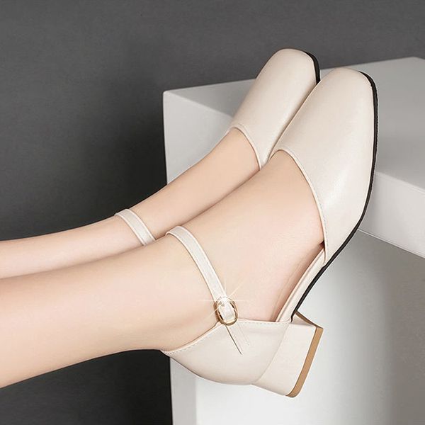 sandals plus size 34-42 women low heels dress shoes cover toe ankle strap sandals ol office lady shoe black mary janes ladies shoe 230807
sandals plus size 34-42 women low heels dress shoes cover toe ankle strap sandals ol office lady shoe black mary janes ladies shoe 230807