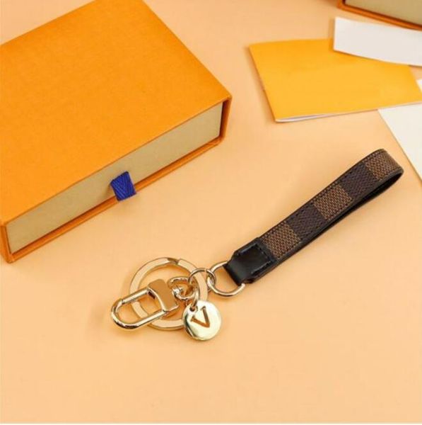 dragonne designer keychains luxury mens keyring with gold plated buckle letters portachiavi bag charm lanyard pendant car leather classic ke, Silver
dragonne designer keychains luxury mens keyring with gold plated buckle letters portachiavi bag charm lanyard pendant car leather classic ke, Silver