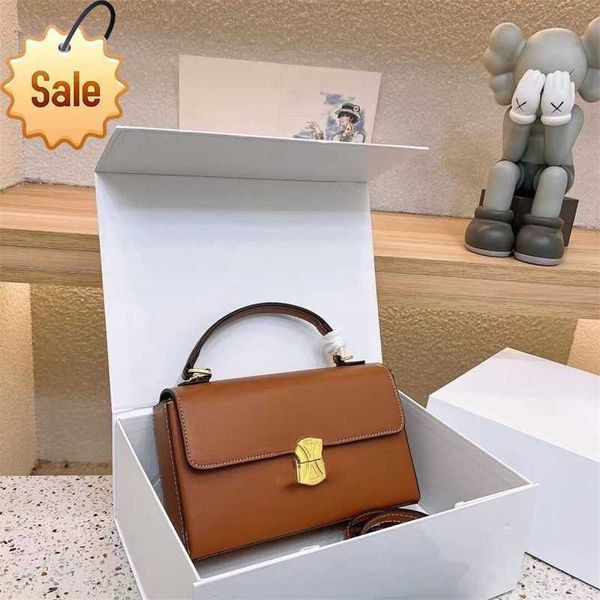 luxurys celinne bag designer handbags shoulder bags crossbody bag tote 2023 new women's fashion old flower print hand-held envelope bag
luxurys celinne bag designer handbags shoulder bags crossbody bag tote 2023 new women's fashion old flower print hand-held envelope bag