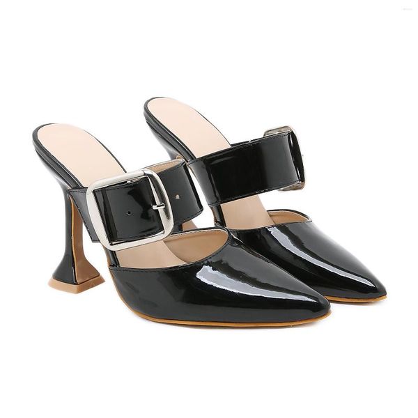 slippers in the summer of 2023 heel baotou with thin and pointed back hollow patent leather solid color shallow sandals, Black
slippers in the summer of 2023 heel baotou with thin and pointed back hollow patent leather solid color shallow sandals, Black