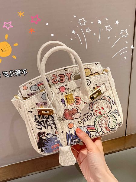9a quality brand h ermes brikiss online shop small crowd design graffiti bag ladies 2023 new fashion spring and summer single shoulder handb
9a quality brand h ermes brikiss online shop small crowd design graffiti bag ladies 2023 new fashion spring and summer single shoulder handb