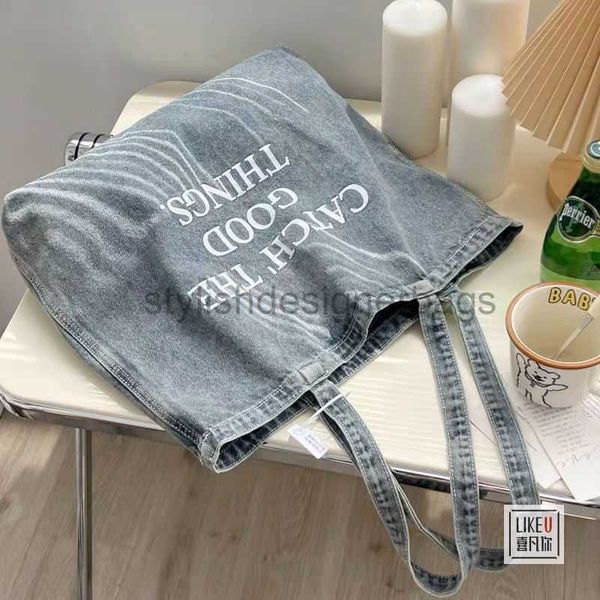 online celebrity version of literary and casual denim bag for european style shopping versatility portable large capacity one canvas bagstyl
online celebrity version of literary and casual denim bag for european style shopping versatility portable large capacity one canvas bagstyl