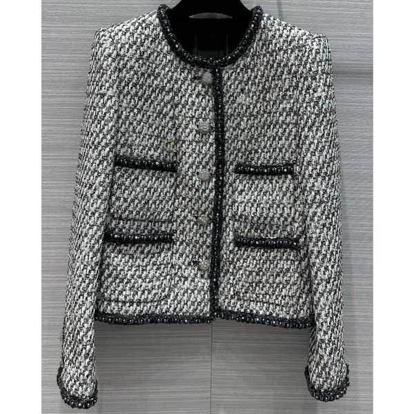 8.8 luxury temperament pearl decoration crew neck long sleeve short tweed jacket women, Black;brown
8.8 luxury temperament pearl decoration crew neck long sleeve short tweed jacket women, Black;brown