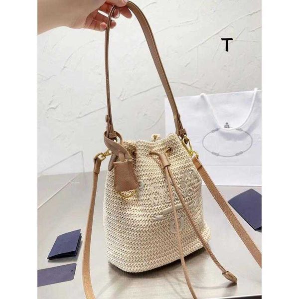 designers bags 2023 spring/summer new woven bag fashion crochet handbag large capacity pgraphy holiday shopping bag straw woven bag pra
designers bags 2023 spring/summer new woven bag fashion crochet handbag large capacity pgraphy holiday shopping bag straw woven bag pra