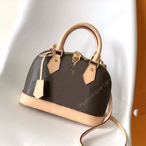 bb shell bag luxury designer bags handbag messenger shoulder bag women fashion satchel leather presbyopic package designerfashion123 wholesa
bb shell bag luxury designer bags handbag messenger shoulder bag women fashion satchel leather presbyopic package designerfashion123 wholesa