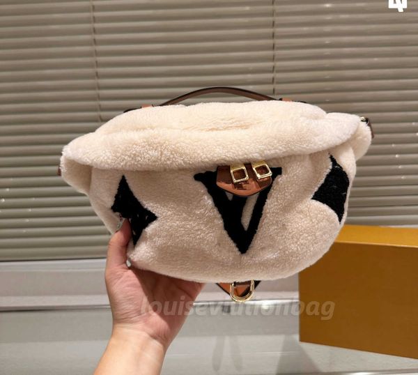 winter teddy waist bag designer bum bag for womens men fashion lambswool sherpa crossbody shoulder bags fluffy bumbag luxury fannypack purse
winter teddy waist bag designer bum bag for womens men fashion lambswool sherpa crossbody shoulder bags fluffy bumbag luxury fannypack purse