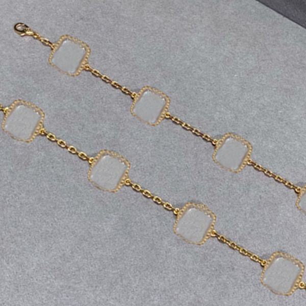 ladies brands chain bracelet 925 silver turbine crystal four leaf clover pendant 18k gold plated bracelet valentines day gift with gift box, Black
ladies brands chain bracelet 925 silver turbine crystal four leaf clover pendant 18k gold plated bracelet valentines day gift with gift box, Black