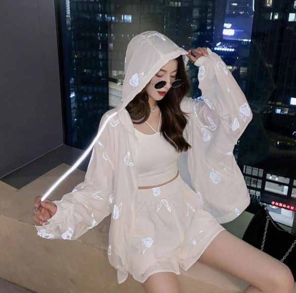 women039s jackets cartoon printing reflective hooded causal outwear famale 2021 spring autumn harajuku long sleeve women basic 9117969, Black;brown
women039s jackets cartoon printing reflective hooded causal outwear famale 2021 spring autumn harajuku long sleeve women basic 9117969, Black;brown