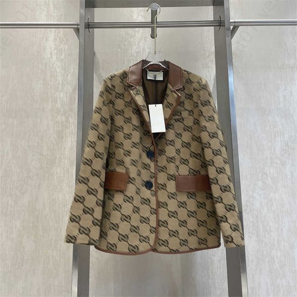 lady office jacket designer blazer women full-body logo vintage customized fabrics double letter print shoulder design classic vintage blaze, White;black
lady office jacket designer blazer women full-body logo vintage customized fabrics double letter print shoulder design classic vintage blaze, White;black