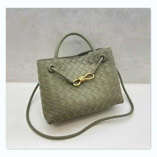 new 2023 designer purse andiamo spring bag botegas genuine leather woven fashion cowhide handbag underarm single shoulder crossbody for wome
new 2023 designer purse andiamo spring bag botegas genuine leather woven fashion cowhide handbag underarm single shoulder crossbody for wome