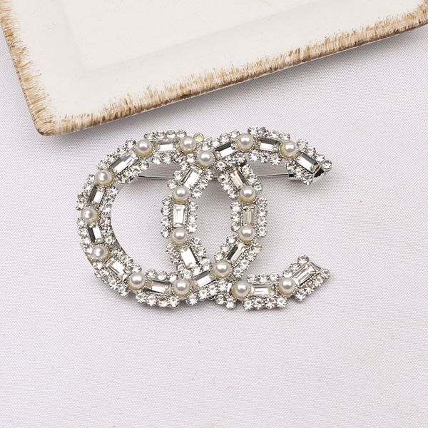 classical brooch designer letter retro gift gold color pins women fashion broche large beads female clothes suit alloy brooch for hats class, Gray
classical brooch designer letter retro gift gold color pins women fashion broche large beads female clothes suit alloy brooch for hats class, Gray