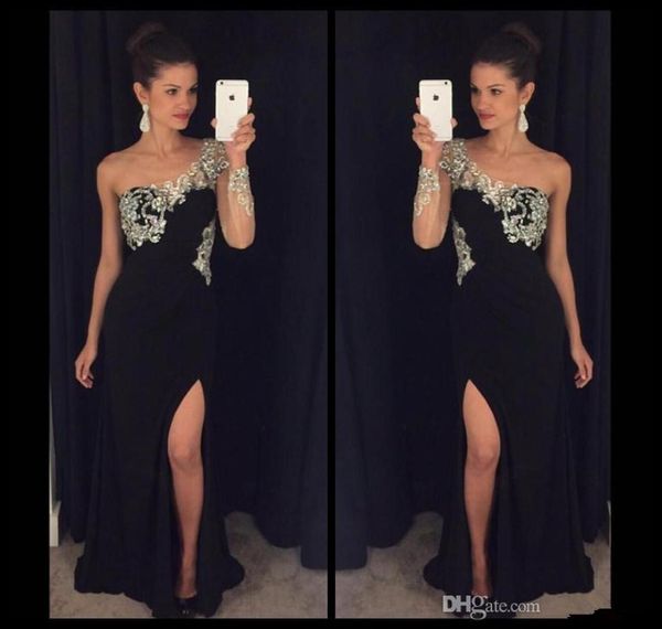 one shoulder black evening dresses applique beaded long sleeve side split sheath chiffon formal prom party gowns vestidos de fiest4631694, Black;red
one shoulder black evening dresses applique beaded long sleeve side split sheath chiffon formal prom party gowns vestidos de fiest4631694, Black;red