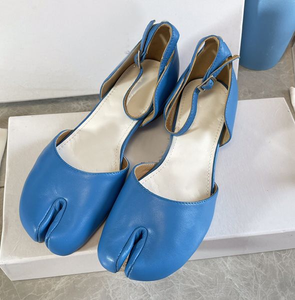 ballerina tabi loafer sandal designer women pointed split toe chunky block heels fashion luxury mm6 dress shoes, Black
ballerina tabi loafer sandal designer women pointed split toe chunky block heels fashion luxury mm6 dress shoes, Black