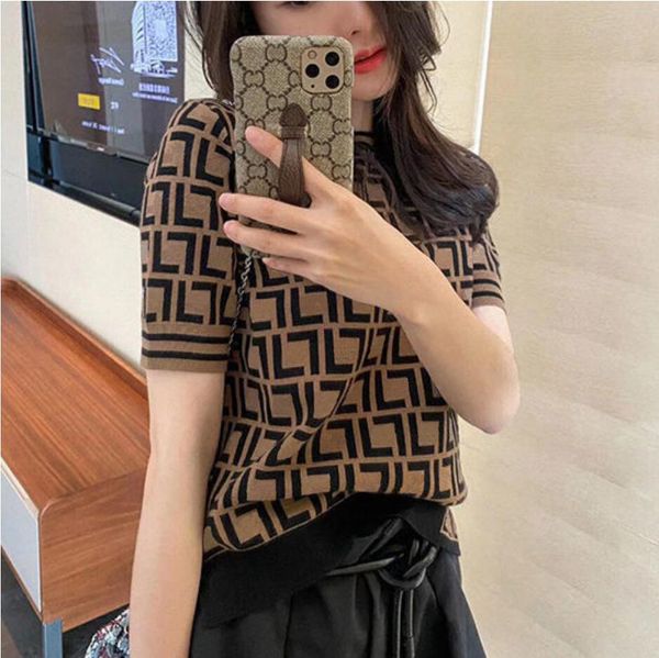 sweaters women's autumn retro short sleeve sweater round neck fashion designer long sleeve women high end jacquard knitting sweater, White;black
sweaters women's autumn retro short sleeve sweater round neck fashion designer long sleeve women high end jacquard knitting sweater, White;black