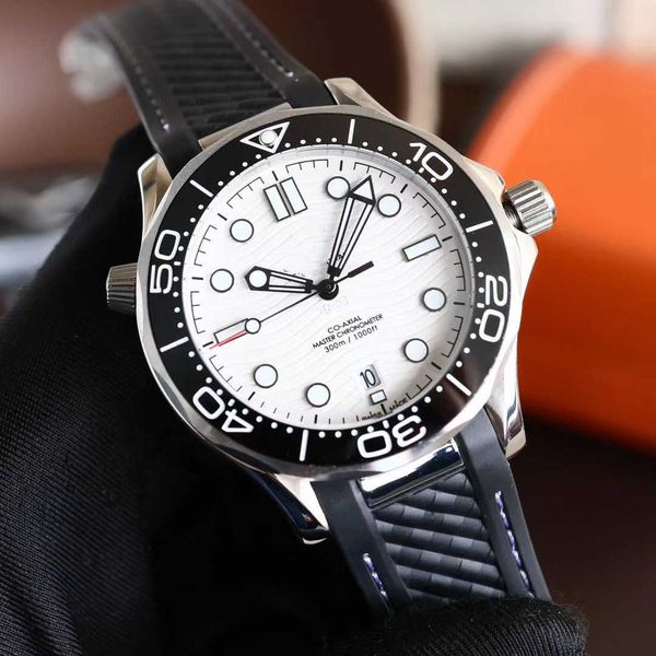 survival bracelets automatic mechanical watch oujia haima 007 fully, Slivery;black
survival bracelets automatic mechanical watch oujia haima 007 fully, Slivery;black