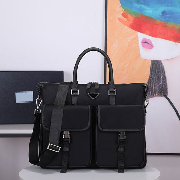 nylon briefcase real leather tote bag men handbags fashion metal triangle crossbody bags lapcase adjustable removable tape strap large capac
nylon briefcase real leather tote bag men handbags fashion metal triangle crossbody bags lapcase adjustable removable tape strap large capac