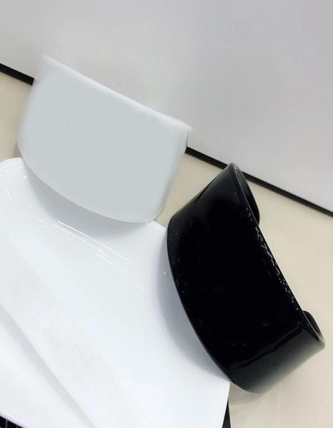 65x35cm black and white water drill c bracelet fashion hand rings jewelry accessories for ladies collection bangle items vip gif8898693
65x35cm black and white water drill c bracelet fashion hand rings jewelry accessories for ladies collection bangle items vip gif8898693