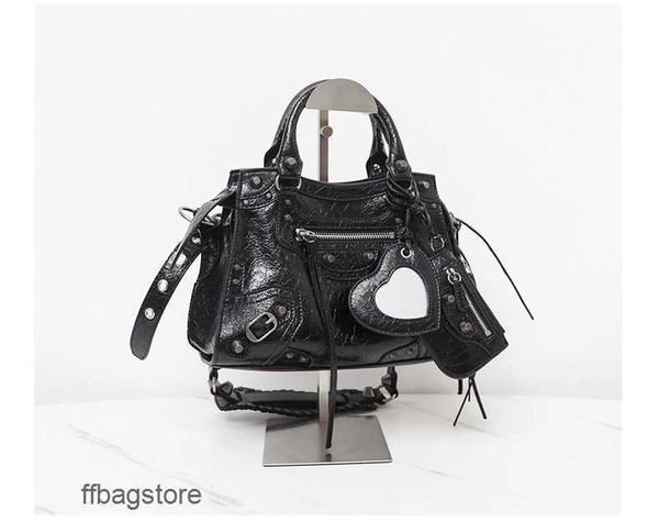23 cagole cool women's three evening girl neocagole le locomotive designer bags bag in one rivet handbag leather shoulder diagonal stra
23 cagole cool women's three evening girl neocagole le locomotive designer bags bag in one rivet handbag leather shoulder diagonal stra