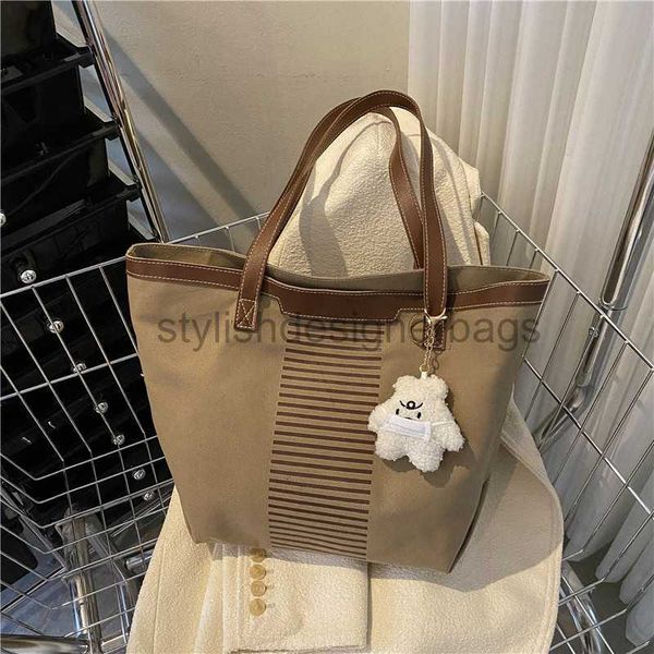 large capacity bag for spring 2023 new simple and fashionable handheld leisure commuter one tote bagstylishdesignerbags
large capacity bag for spring 2023 new simple and fashionable handheld leisure commuter one tote bagstylishdesignerbags
