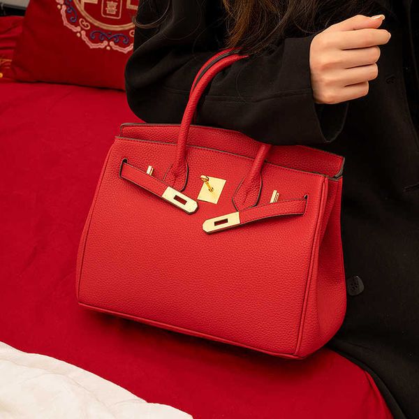 original edition real leather h ermes brikis's handbags for sale red advanced handbag bag grand wedding bride's big mother availab
original edition real leather h ermes brikis's handbags for sale red advanced handbag bag grand wedding bride's big mother availab