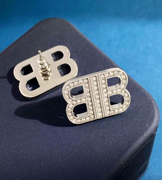 fashion brand earrings new net red simple palace retro full diamond double b letter design personalized jewelry versatile new 20238769326, Golden
fashion brand earrings new net red simple palace retro full diamond double b letter design personalized jewelry versatile new 20238769326, Golden