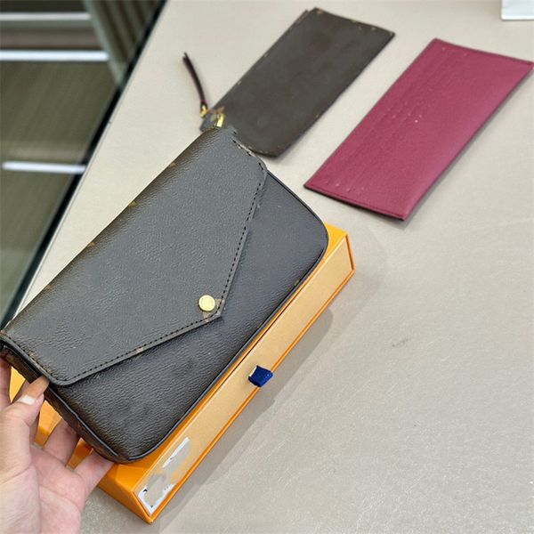 designer bag luxury clutch bag crossbody bag chain leather courier travel three-piece envelope bag handbag classic women's shoulder bag
designer bag luxury clutch bag crossbody bag chain leather courier travel three-piece envelope bag handbag classic women's shoulder bag
