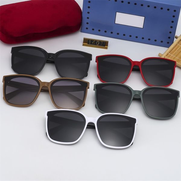 design sunglasses black lenses beach casual sunglasses full frame eyewear five colours available, White;black
design sunglasses black lenses beach casual sunglasses full frame eyewear five colours available, White;black