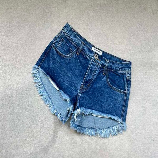 fashion brand pure original women's summer wash classic deep blue ragged edge ultra short slim denim pants
fashion brand pure original women's summer wash classic deep blue ragged edge ultra short slim denim pants