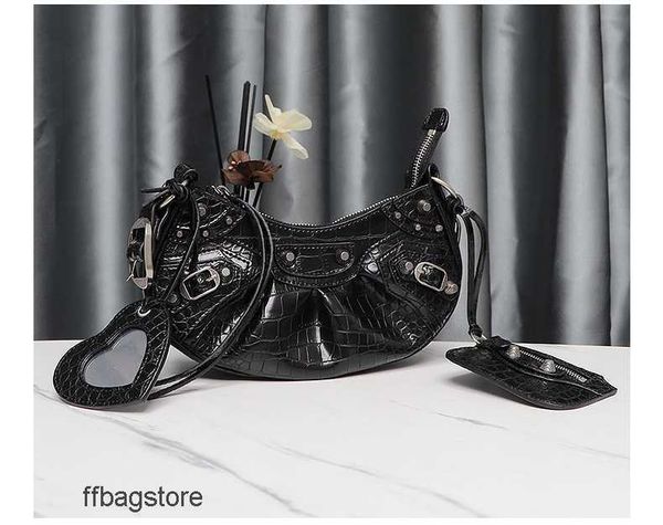 sweet cagole bag girl spicy cool bags le cool evening designer neocagole 23 girl locomotive 3-in-1 rivet crescent leather pleated underarm k
sweet cagole bag girl spicy cool bags le cool evening designer neocagole 23 girl locomotive 3-in-1 rivet crescent leather pleated underarm k