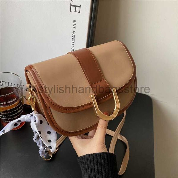 shoulder popular contrast color half round saddle network red and foreign fashionable metal horseshoe magnetic buckle square bagstylishhandb
shoulder popular contrast color half round saddle network red and foreign fashionable metal horseshoe magnetic buckle square bagstylishhandb