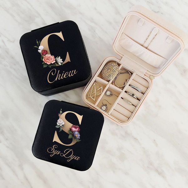 jewelry boxes personalized box custom initial name for girls travel gift wedding engagement birthday 230808, Black;white
jewelry boxes personalized box custom initial name for girls travel gift wedding engagement birthday 230808, Black;white