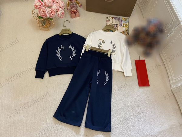 designer girls autumn sets crew-neck hoodie with wide-leg pants two pieces sets limited edition new tracksuits sets 2023 brand design cotton, White
designer girls autumn sets crew-neck hoodie with wide-leg pants two pieces sets limited edition new tracksuits sets 2023 brand design cotton, White